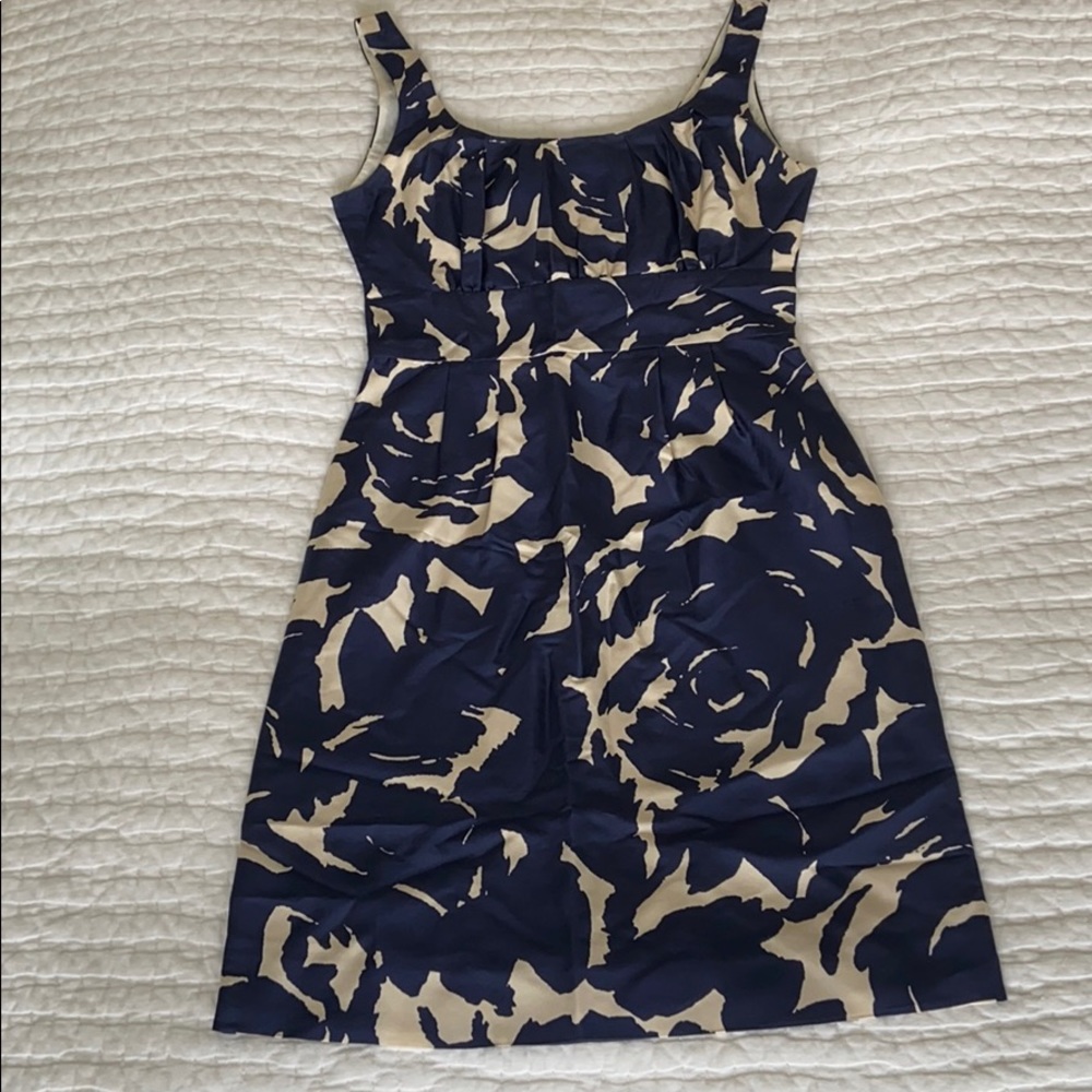 J. Crew Sz. 2 Silk Navy/Tan Print Dress